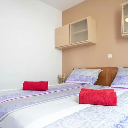 Adriatic Sea Apartment Promajna